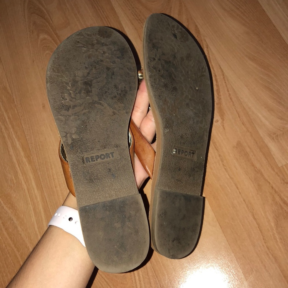 Sandals - Picture 2 of 3